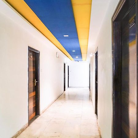 Hotel O Bridge Ахмедабад Экстерьер фото